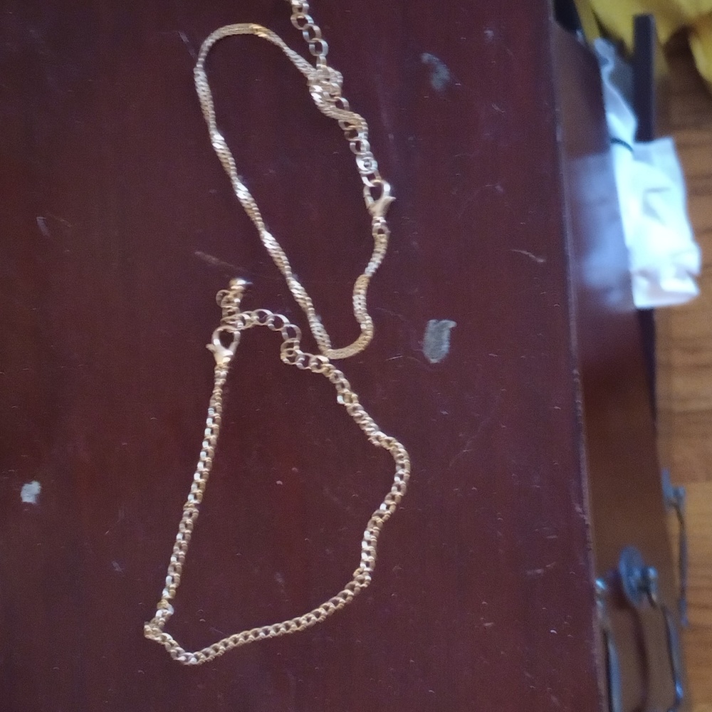 Set of two bracelets